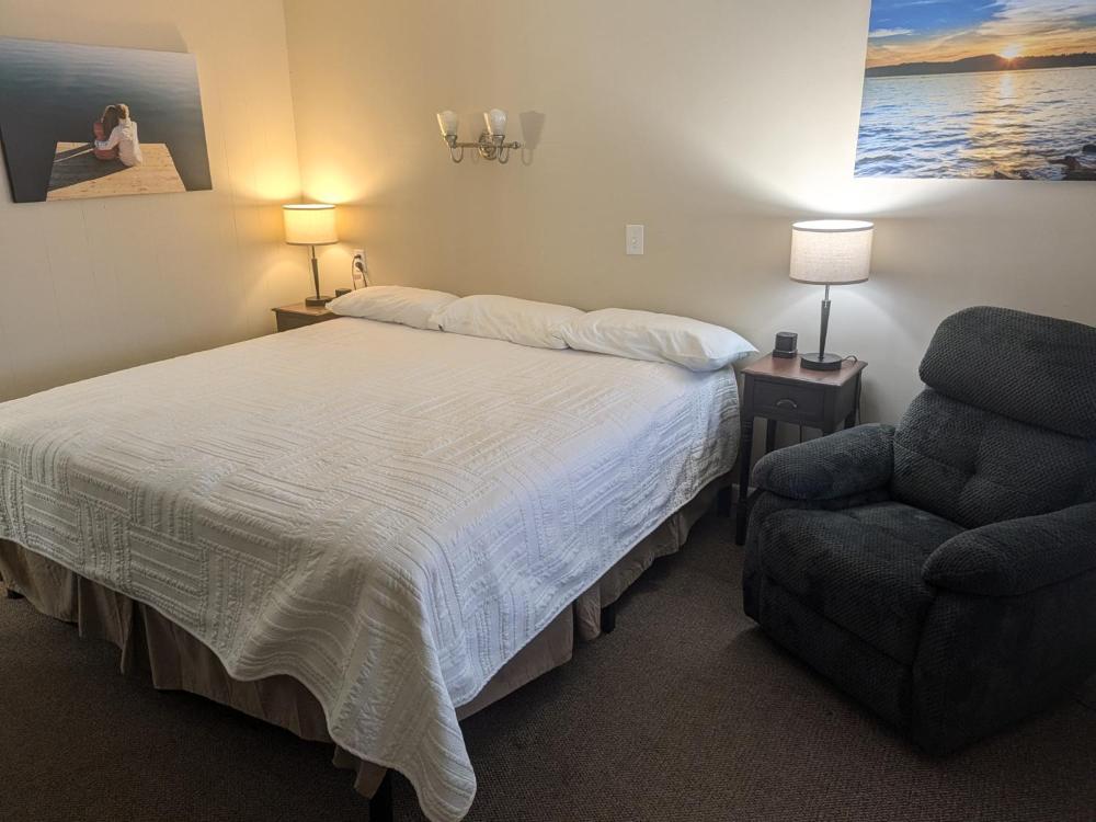 King Room interior